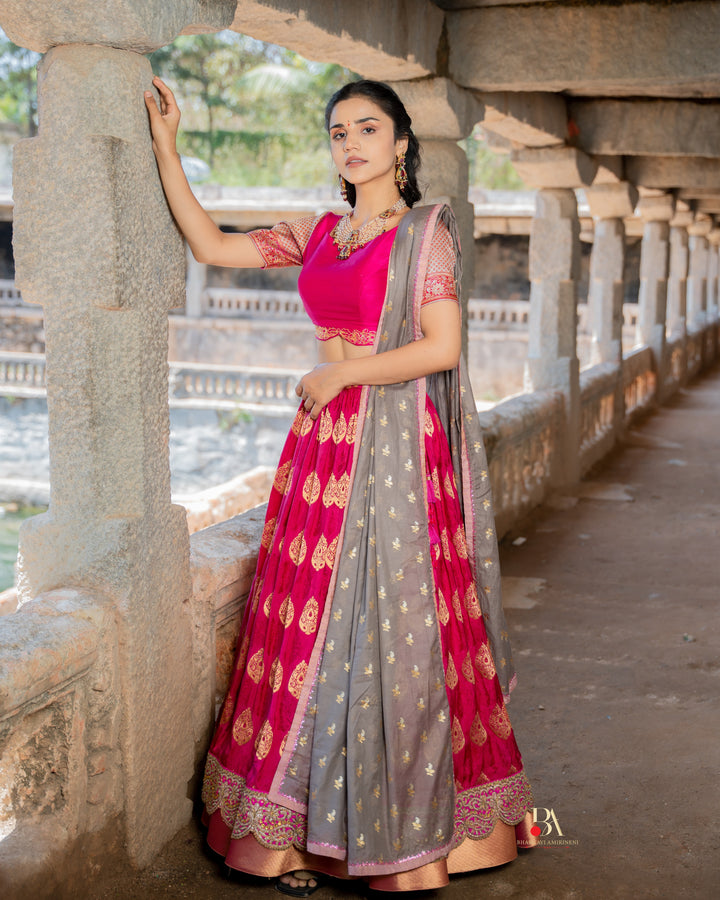 PINK BANARASI LEHENGA SET